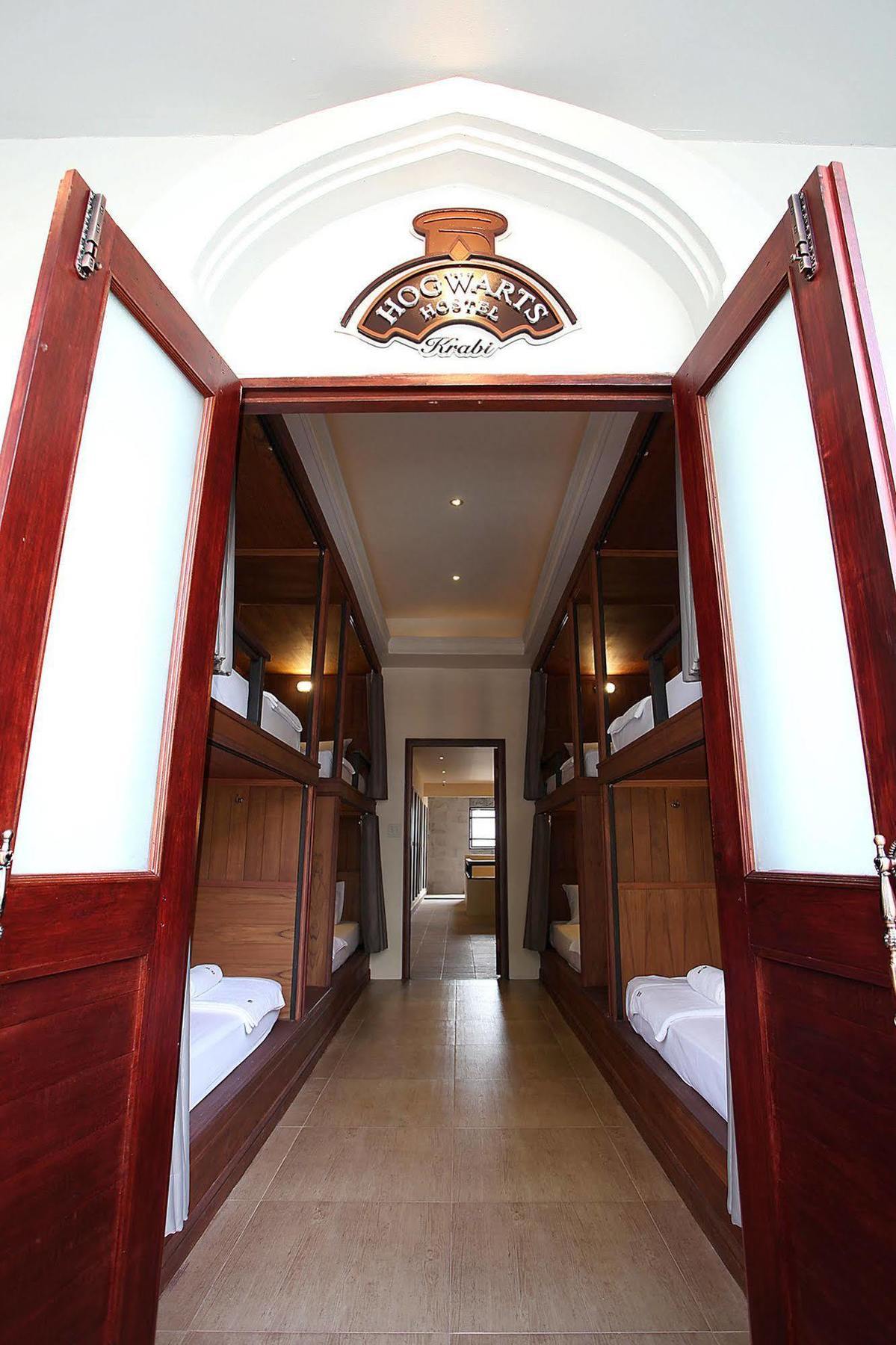 Hogwortz Hostel Krabi Zewnętrze zdjęcie